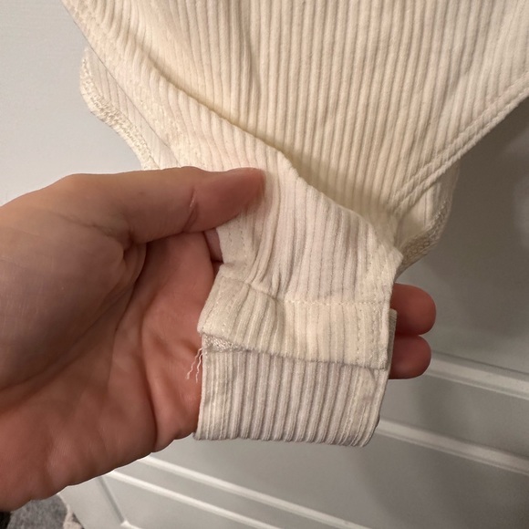 NWT Cream Body Suit - Picture 4 of 4